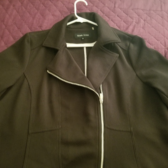 Black Blazer with zipper - Picture 2 of 3